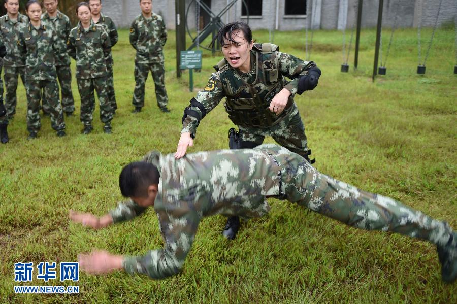 （軍事）（5）維和防暴隊里“霸王花”